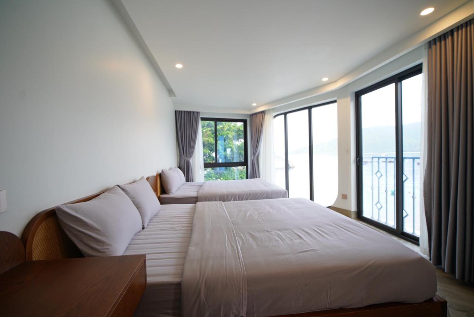 The Coral Homestay & Pub Tân Hiệ Esterno foto